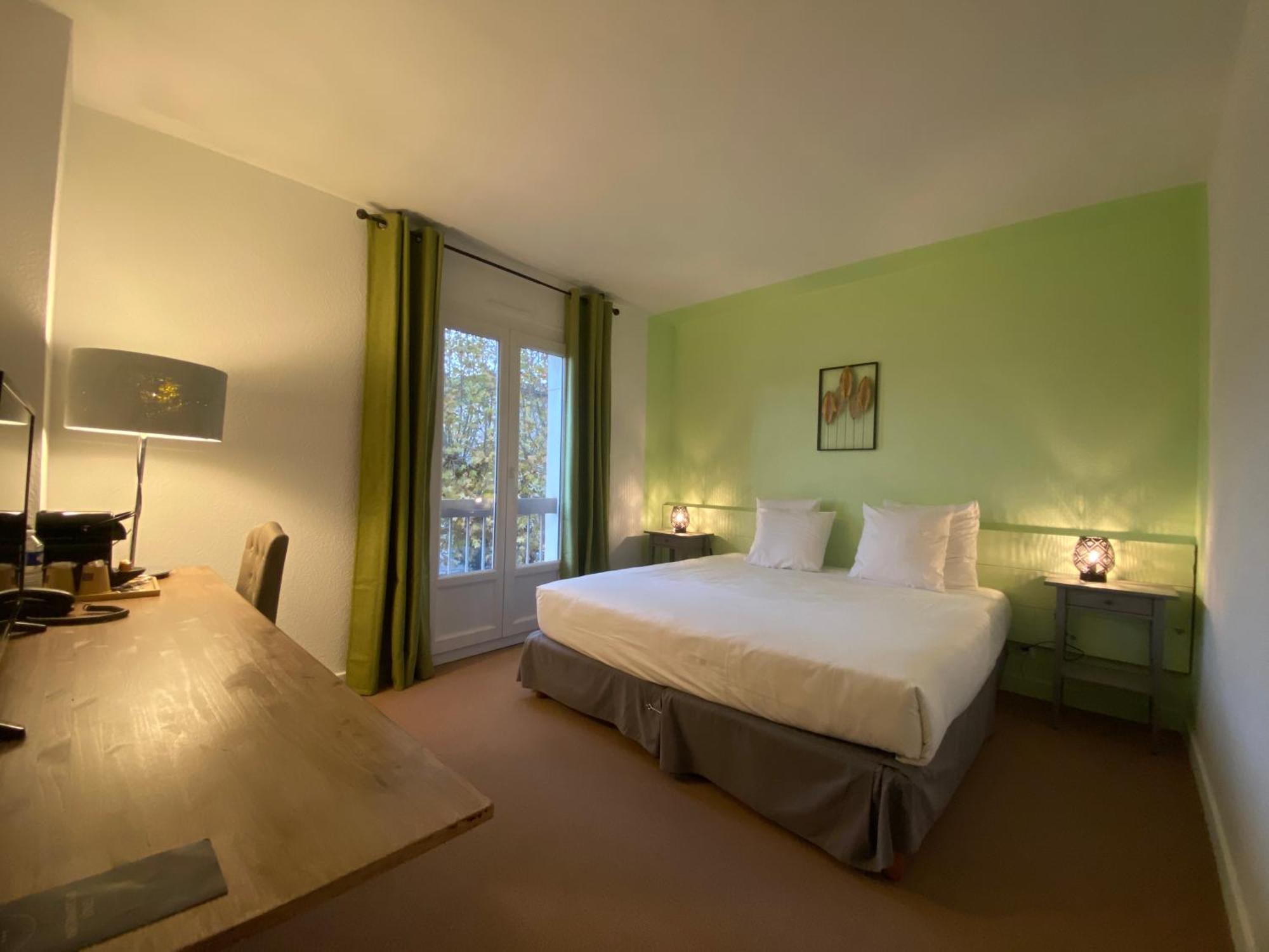 Logis Hôtel Médiéval, Montélimar Nord Rochemaure Esterno foto